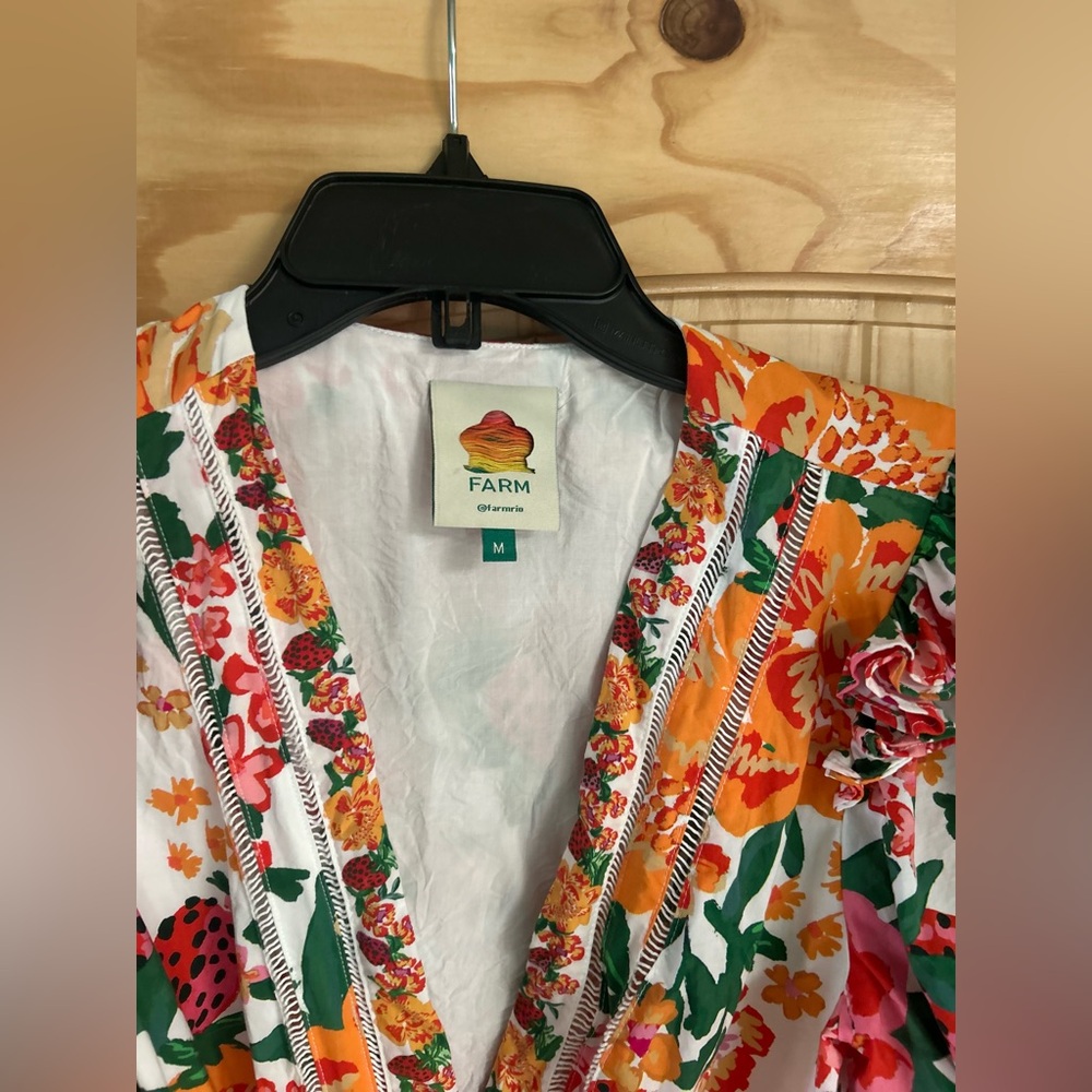 Farm Rio Floral Romper - Picture 2 of 5